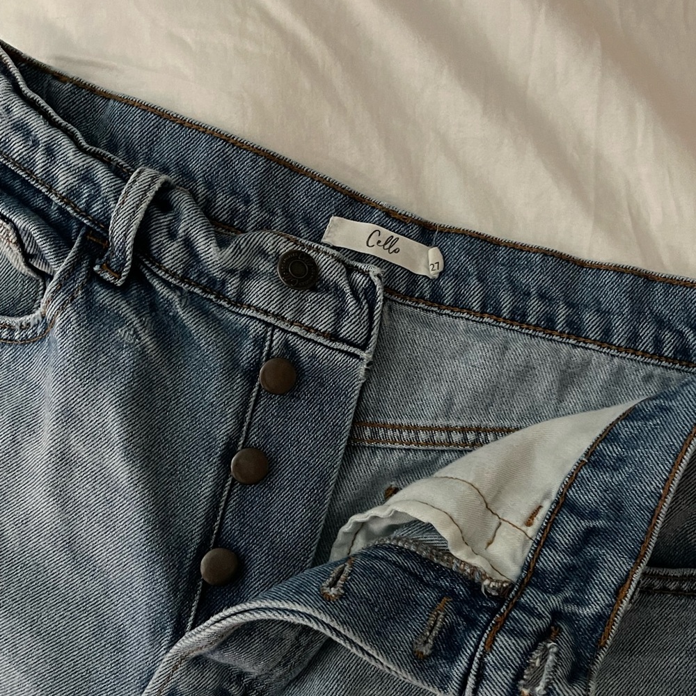 Cello ripped jeans.
